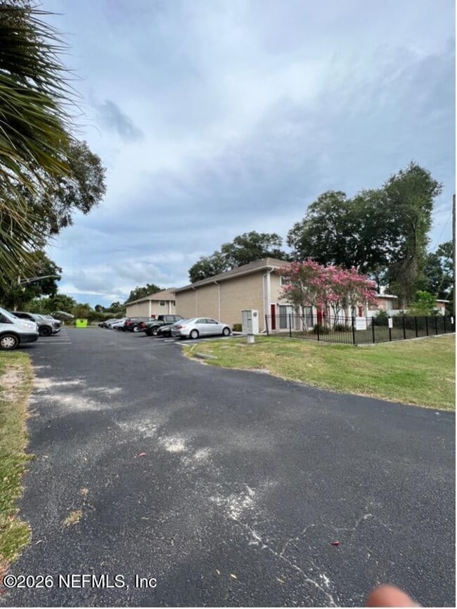 property at 1201 Bretta St