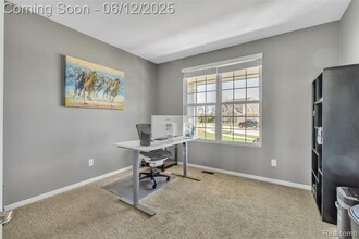 15745 Diamante Dr in Macomb, MI - Building Photo - Building Photo