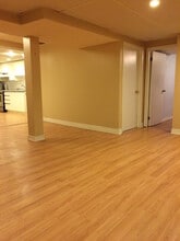 2338 Kenbarb Rd in Mississauga, ON - Building Photo - Building Photo