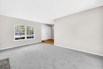 642 Dunham Rd in Gurnee, IL - Building Photo - Building Photo