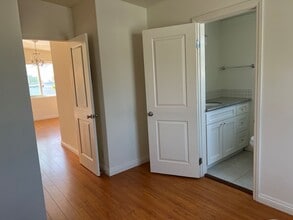 1013 Rosedale Ave, Unit A in Glendale, CA - Building Photo - Building Photo