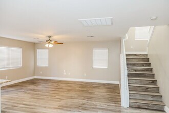 7310 Prussian Green St in Las Vegas, NV - Building Photo - Building Photo