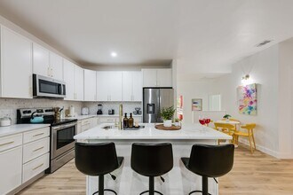 5624 Eastside Ave in Dallas, TX - Building Photo - Building Photo