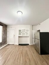 2238 S Homan Ave in Chicago, IL - Building Photo - Building Photo