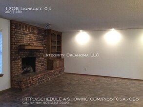 1706 Lionsgate Cir in Bethany, OK - Building Photo - Building Photo