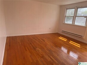3420 N Front St-Unit -D2 in Hokendauqua, PA - Building Photo - Building Photo