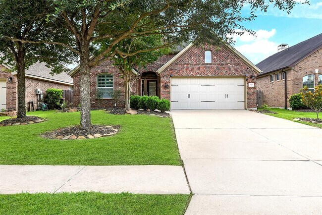property at 2911 Fair Chase Dr