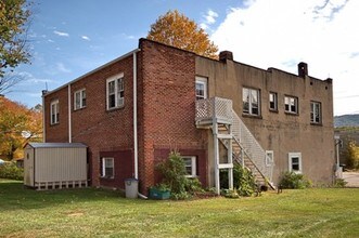 23 Brookside Cir in Candler, NC - Building Photo - Building Photo