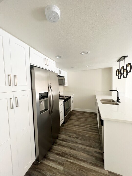 15287 Maturin Dr, Unit 76 in San Diego, CA - Building Photo