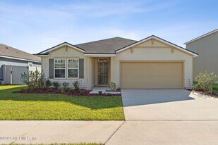 65445 River Glen Pkwy in Yulee, FL - Building Photo