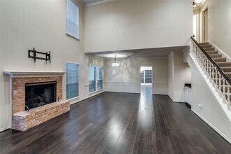 4369 Timberglen Rd in Dallas, TX - Building Photo - Building Photo