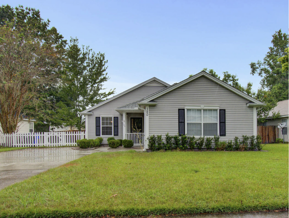 120 Droos Way in Charleston, SC - Building Photo