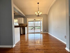 706 Kennington N in Nashville, TN - Building Photo - Building Photo