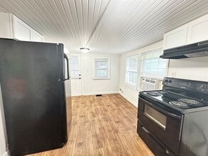 74 Glass Ave in Lexington, KY - Building Photo - Building Photo