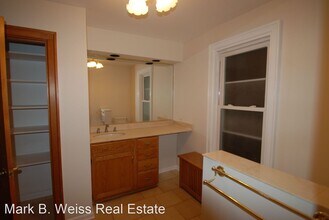 1011 Central Ave in Wilmette, IL - Building Photo - Building Photo