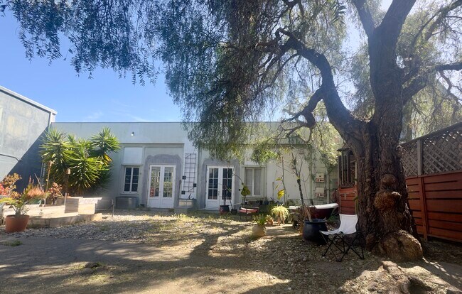 property at 1254 E 12th St