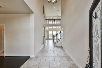 2310 Falcon Brook Dr in Katy, TX - Building Photo - Building Photo