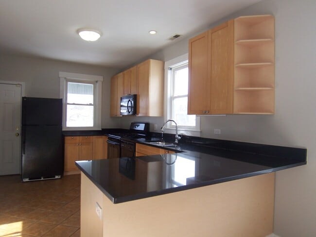 1419 Darrow Ave in Evanston, IL - Building Photo - Building Photo