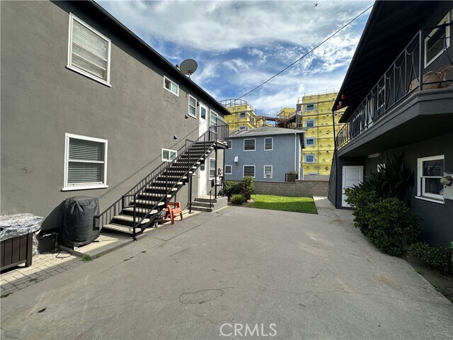 8821 Reading Ave in Los Angeles, CA - Building Photo - Building Photo