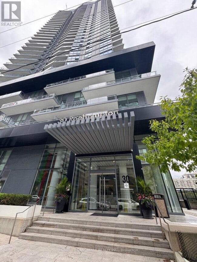 property at 30-2630 Roehampton Ave