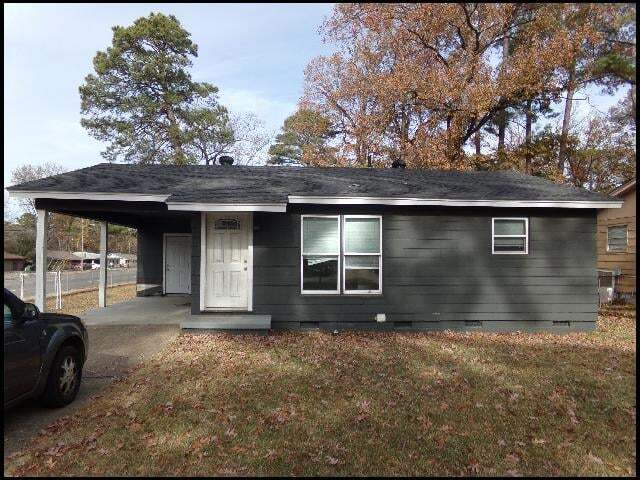 property at 7524 Knollwood Rd