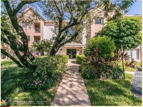 Tara Gardens 1 Condo - 8 Unit portfolio in Coral Springs, FL - Building Photo - Building Photo