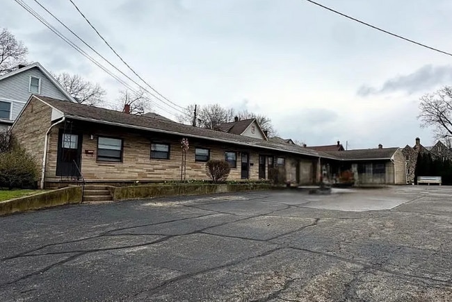 property at 575 N Walnut St