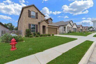 1524 Leeds Park in Bulverde, TX - Building Photo - Building Photo
