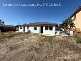 3774 Beta St in San Diego, CA - Building Photo