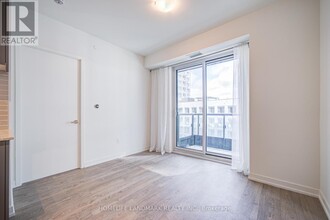 3-8063 Rosewater St in Richmond Hill, ON - Building Photo - Building Photo