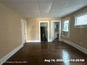 1008 Fisk St in Scranton, PA - Building Photo - Building Photo