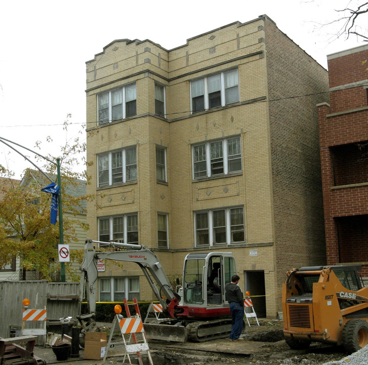 2650 N Hamlin Ave in Chicago, IL - Building Photo