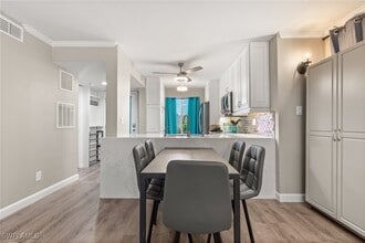 2121 San Marco Rd in Marco Island, FL - Building Photo - Building Photo