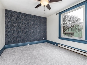 1248 Jackson St in Dubuque, IA - Building Photo - Building Photo