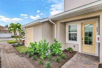 4705 Arboretum Cir in Naples, FL - Building Photo - Building Photo