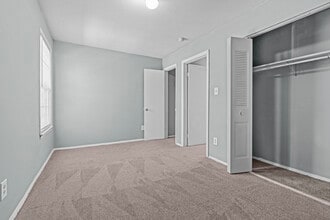 Welcome Home to The Grand at Mallard Manor! in Portsmouth, VA - Building Photo - Building Photo