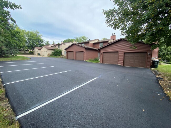 Gammon Lane Fourplex in Madison, WI - Building Photo - Building Photo