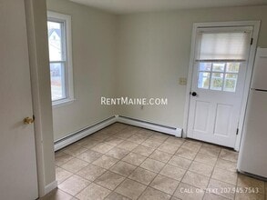13 Hemlock St in Bangor, ME - Building Photo - Building Photo