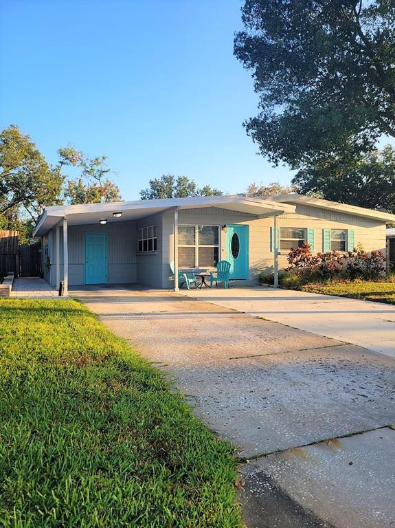 513 Firefly Ln in Apollo Beach, FL - Building Photo - Building Photo