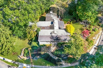 1 Beech Rd in New Rochelle, NY - Building Photo - Building Photo