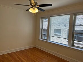 2047-2049 W Berwyn Ave in Chicago, IL - Building Photo - Building Photo