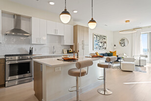 775 Juniper St NE in Atlanta, GA - Building Photo