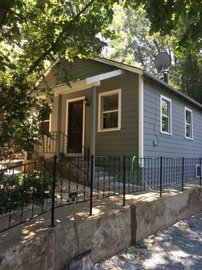 property at 334 1/2 Marshall St
