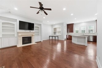 1779 Stephanie Trail NE in Atlanta, GA - Foto de edificio - Building Photo