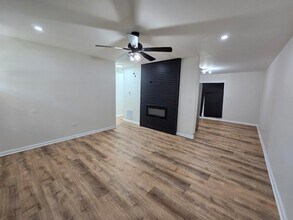 5525 E 13th Pl in Gary, IN - Foto de edificio - Building Photo