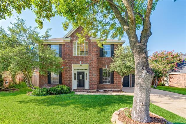3322 Bridlewood Dr in Grapevine, TX - Building Photo
