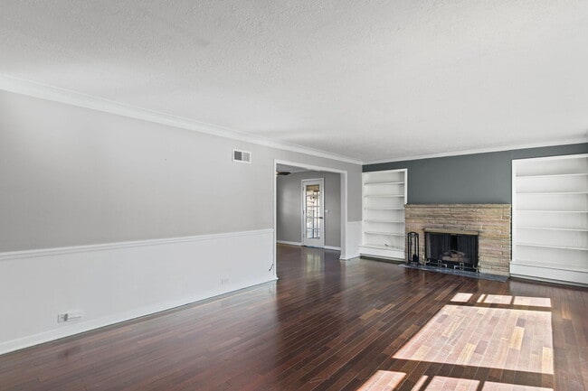 836 W Everett Rd in Lake Forest, IL - Building Photo - Building Photo