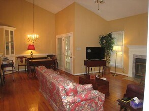 1000 Stones Landing in Knightdale, NC - Building Photo - Building Photo