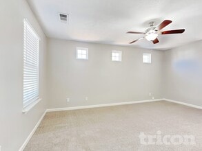 242 Oak Grove Way in Acworth, GA - Building Photo - Building Photo