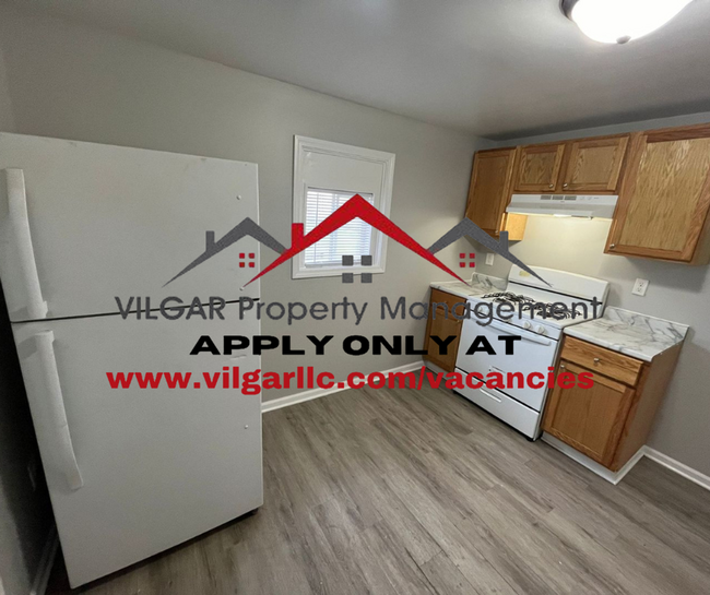 property at 4855 White Oak Ave